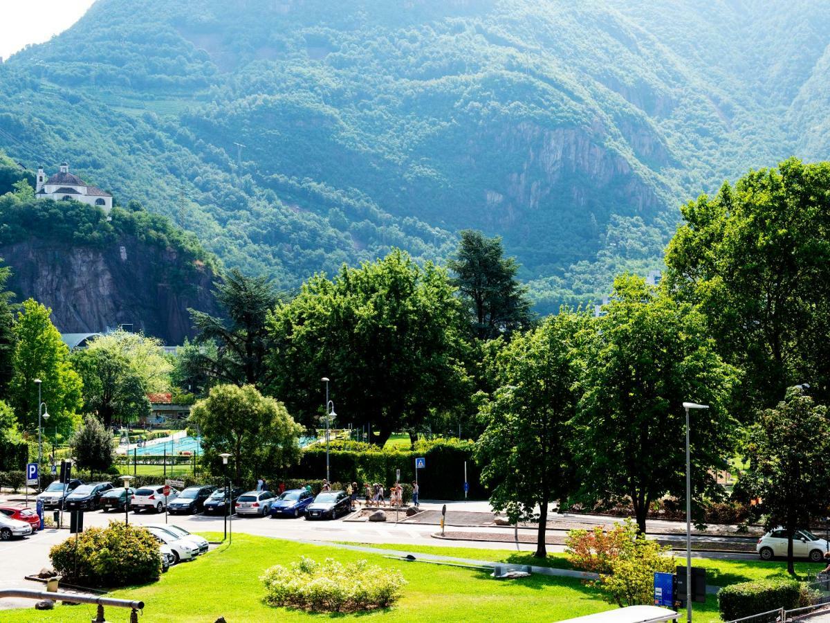 Roma Ariston 8 Apartment Bolzano Bagian luar foto